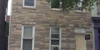 1st Floor 2 Bedroom Apartment, Private Entrance, Small Yard, York City SD 1st Floor 2 Bedroom Apartment, Private Entrance, Small Yard, York City SD Gallery 1