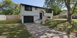 Updated Lincoln 3 Bedroom!! Gallery 3