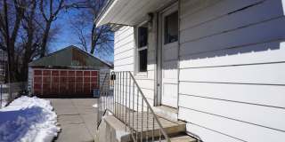 Adorable 1940's Remodeled 4 Bed 2 Bath Home Gallery 17
