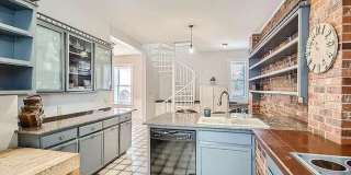 3247 West 19th Avenue - Carriage Unit B Gallery 26