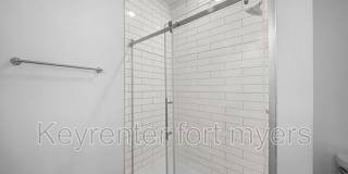 4716 29th St SW Gallery 23