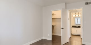 Ava Park Gallery 22