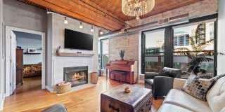 411 W Ontario Street Gallery 6
