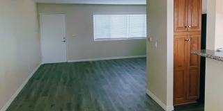 842 North Screenland Drive Gallery 1