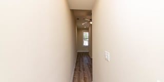 1446 W Lexington, Unit 2 Gallery 1