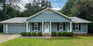 Cute 3 Bed 2 Bath Home in Spring Lake Gallery 1