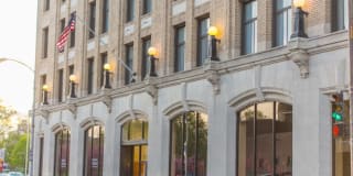 The Metropolitan Gallery 6