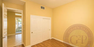 Sunset - 3 BR, 3.5 BA Townhouse 2,225 Sq. Ft. - 3D Virtual Tour, 2 Car Garage Gallery 13