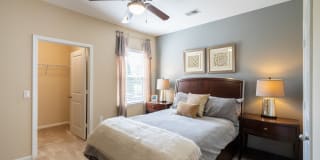 Legends at White Oak Gallery 4