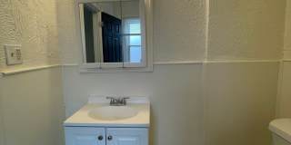 Huge 4 Bedroom Colonial Gallery 11