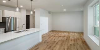 Allen Bay Apartments Gallery 5