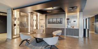 Moment Gallery 38