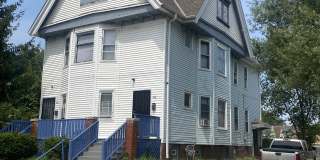 312 E Townsend St Gallery 18