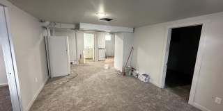295 S Boulevard Gallery 7