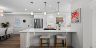 3400 Gulf Shore Blvd N unit: K2 Gallery 8