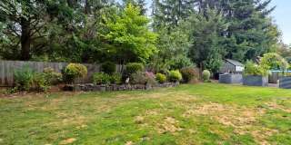 Desirable Oregon City / Luxury Home, High End Amenities, Central Air, Central Vac, Tank-less Hot Water & More! Gallery 38