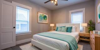 3 Bedroom / 2 Bath Home with Garage off 45th and Leavenworth! Gallery 12