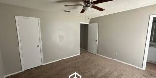 4535 Country Brook Drive Gallery 10