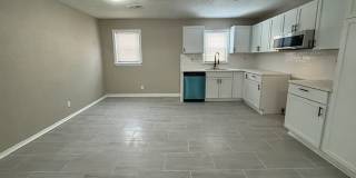 3-Bedroom, 2 Bath Single Family for Rent in Kansas City| Attached Garage & Modern Kitchen Gallery 3