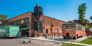 Spacious 1BR on The Near East Side Gallery 47