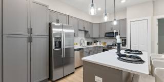 Magnolia at Powell Gallery 43