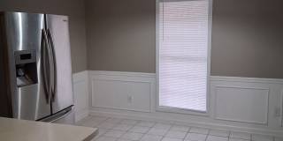 120 Woods Edge Dr Gallery 1