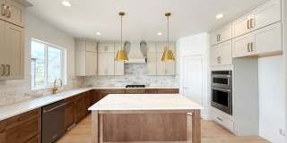 Beautiful 6Bd Home in Gardner Point Lehi Community! Beautiful 6Bd Home in Gardner Point Lehi Community! Gallery 20
