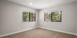 Incline Village: Condo - 2 Bedrooms, 2 Bathrooms, 1 Car Garage, Dog Friendly Gallery 12