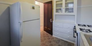 4844 N. Rockwell Apt. Gallery 19