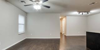8815 SW 45th St. Gallery 4