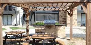 IConic Round Rock Gallery 18