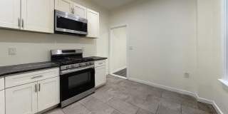 Charming 3 BR/1 BA Philly Row Home with Porch, Deck & Basement Gallery 13