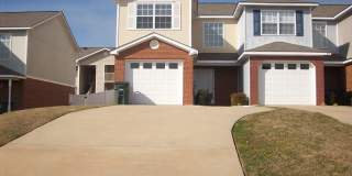 223 Wakefield- Available NOW 223 Wakefield- Available NOW Gallery 1