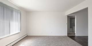 Oakland Mall Gallery 4