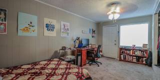 2837 66th Street Gallery 5