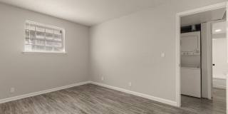 Crossings at Midtown Gallery 83