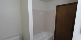 Bright 2BR Townhome in Boyington Heights | Private Balcony + Fenced Backyard Gallery 26