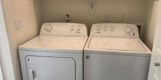 Three story townhouse near UNR.<b><br><br> Gallery 12