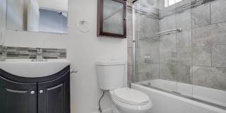 Central Inglewood Life – Gated Living Near SoFi & Transit Gallery 12