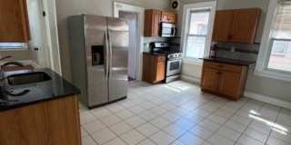 489 North 11th Street Gallery 10