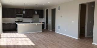 Beautiful Newer Home in Berthoud – 3 Bedrooms + Study, Loft, Large Yard, Pet Friendly Beautiful Newer Home in Berthoud – 3 Bedrooms + Study, Loft, Large Yard, Pet Friendly Gallery 7