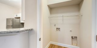 Ashbury Square Gallery 4