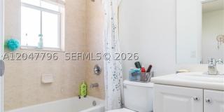 3065 SE 1 DR Gallery 29