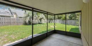 8236 Weybridge Drive Gallery 21