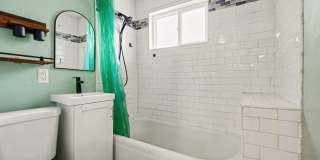 Spacious 4 Bedroom Omaha Home Ready for Rent! Gallery 17