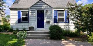 Charming Single Family Home - Hardwood Floors - Large Detached Garage - Fenced-In Backyard Gallery 12