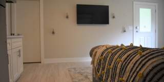 406 East Side Ave SE - Full HouseMain Gallery 23