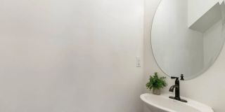 Room in 3 Bedroom Home at Maplewood Dr Room in 3 Bedroom Home at Maplewood Dr Gallery 19