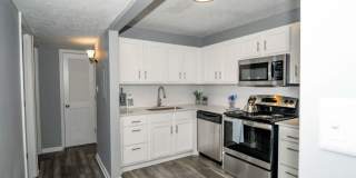 Station J-Town Apartments Gallery 12