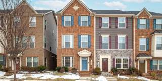 13634 CROSSBILL Alley Gallery 1